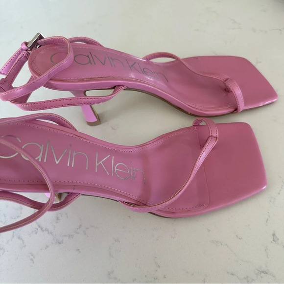 Calvin Klein Millie Heeled sandal in pink Size: 7.5 - Picture 3 of 5